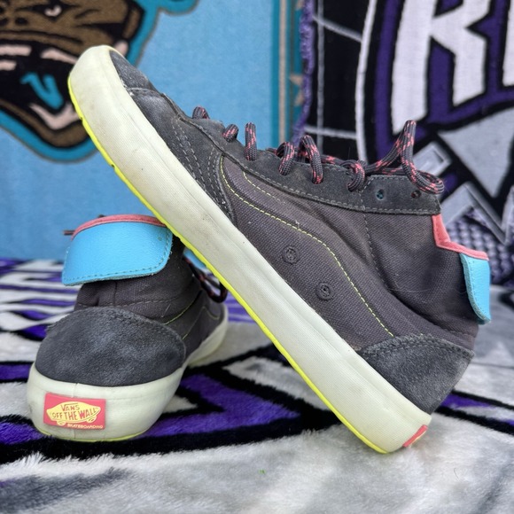 Size 8.5 - VANS The Lizzie Shoe Suede Canvas Sneakers Gray‎ Multi Skate - Picture 6 of 10